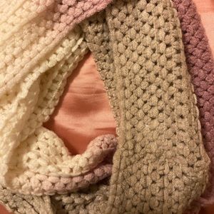 Knit infinity scarf